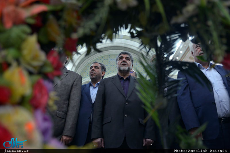 تجدید میثاق استاندار تهران و جمعی از مدیران این استان با آرمان های حضرت امام خمینی(س) 