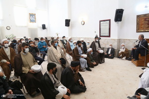 مراسم عمامه گذاری و جشن روز هفدهم ماه ربیع الاول در بیوت مراجع عظام تقلید