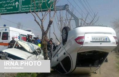 تصادف2دستگاه خودرو سواری در بزرگراه امام علی(ع)تهران 5 مصدوم داشت
