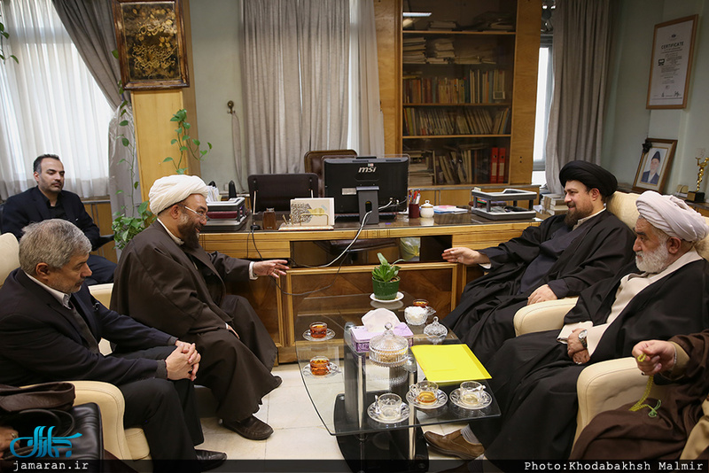 نشست بررسی «جایگاه اخلاق در ساحت های تربیت دانش آموزی با نگاهی به اندیشه تربیتی حضرت امام»