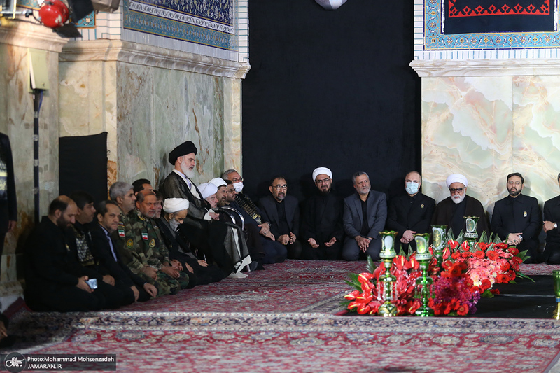 آئین خطبه خوانی شب شهادت امام رضا (ع) در حرم مطهر رضوی