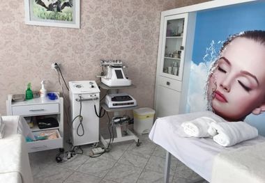 مداخلات پزشکی غیرمجاز و پنهانی آرایشگران