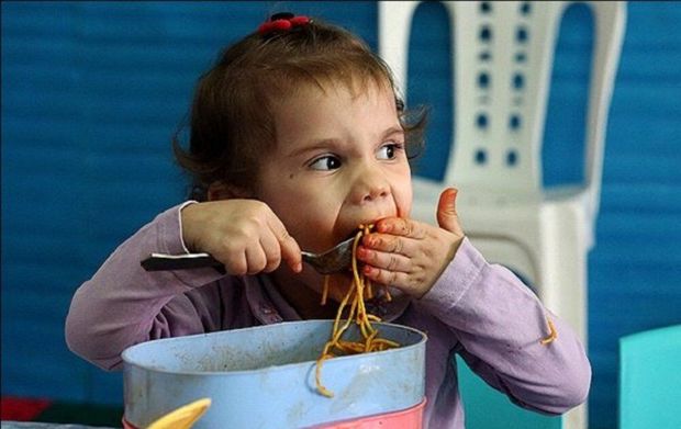کمیته امداد مازندران حدود 7.5 میلیارد ریال برای تغذیه کودکان نیازمند هزینه کرد