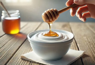 افزودن عسل به ماست و تاثیر آن بر سلامت روده
