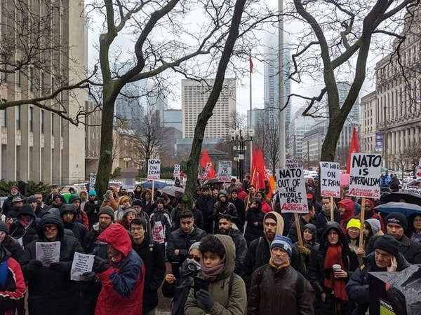 کانادایی‌ها در اعتراض به تحریم‌های آمریکا علیه ایران تجمع کردند