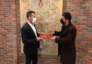 امید نوروزی مشاور عالی رئیس فدراسیون کشتی شد+عکس
