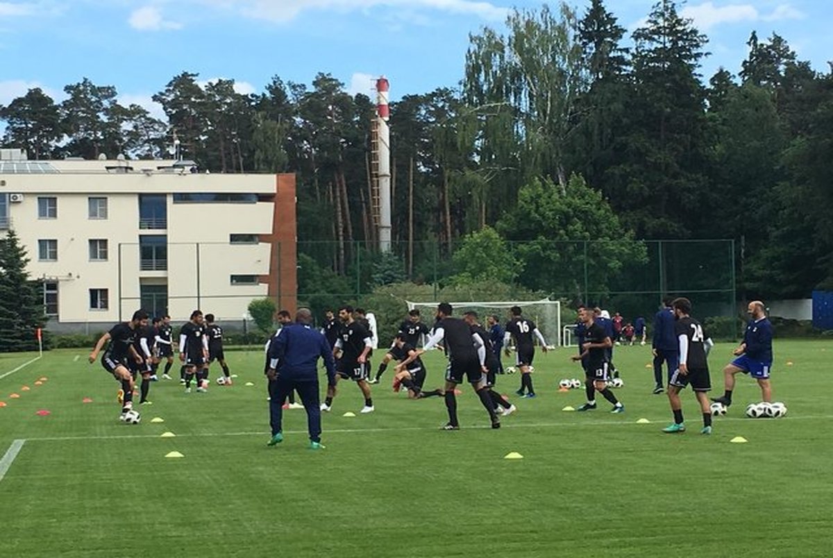 تمرین تیم ملی فوتبال پیش از سفر به سن پترزبورگ 