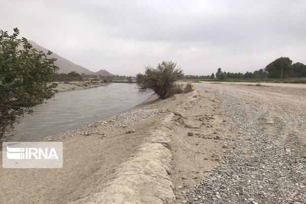 ۷۰۰۰ متر مربع از اراضی حریم رودخانه در جیرفت رفع تصرف شد