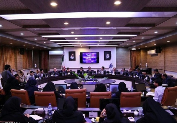 چهار دوره کشمش بر سر هیچ  در شورای شهر همدان
