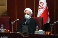 برگزاری هشتمين جلسه مجمع تشخيص مصلحت نظام در سال جاری به ریاست آملی لاریجانی و با حضور رئيس جمهور، رئيس قوه قضائيه و اکثر اعضای مجمع (10)