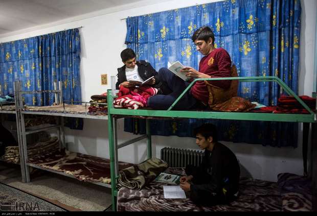 مدارس شبانه روزی مازندران در تنگنای مالی