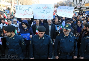 تجمع و راهپیمایی مردمی در اعتراض به آشوب های اخیر در استان