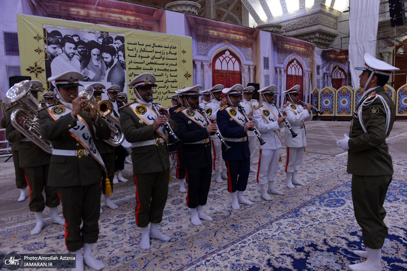 مراسم بزرگداشت روز جمهوری اسلامی در حرم مطهر امام خمینی(س)