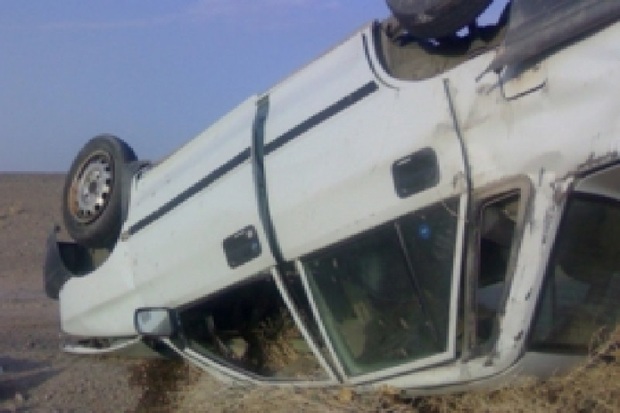 واژگونی خودرو در نوش آباد آران و بیدگل هفت نفر آسیب دیده داشت