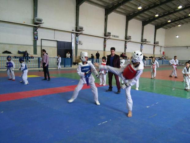 مسابقات تکواندو لیگ نوجوانان کشور در لاهیجان آغاز شد