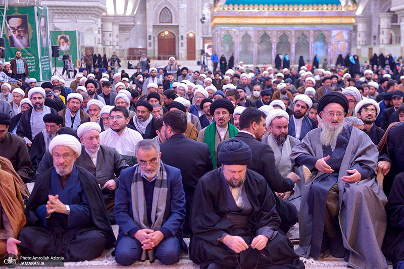 مراسم شب میلاد حضرت زهرا (س) و فرزند برومندش حضرت روح الله در حرم امام خمینی