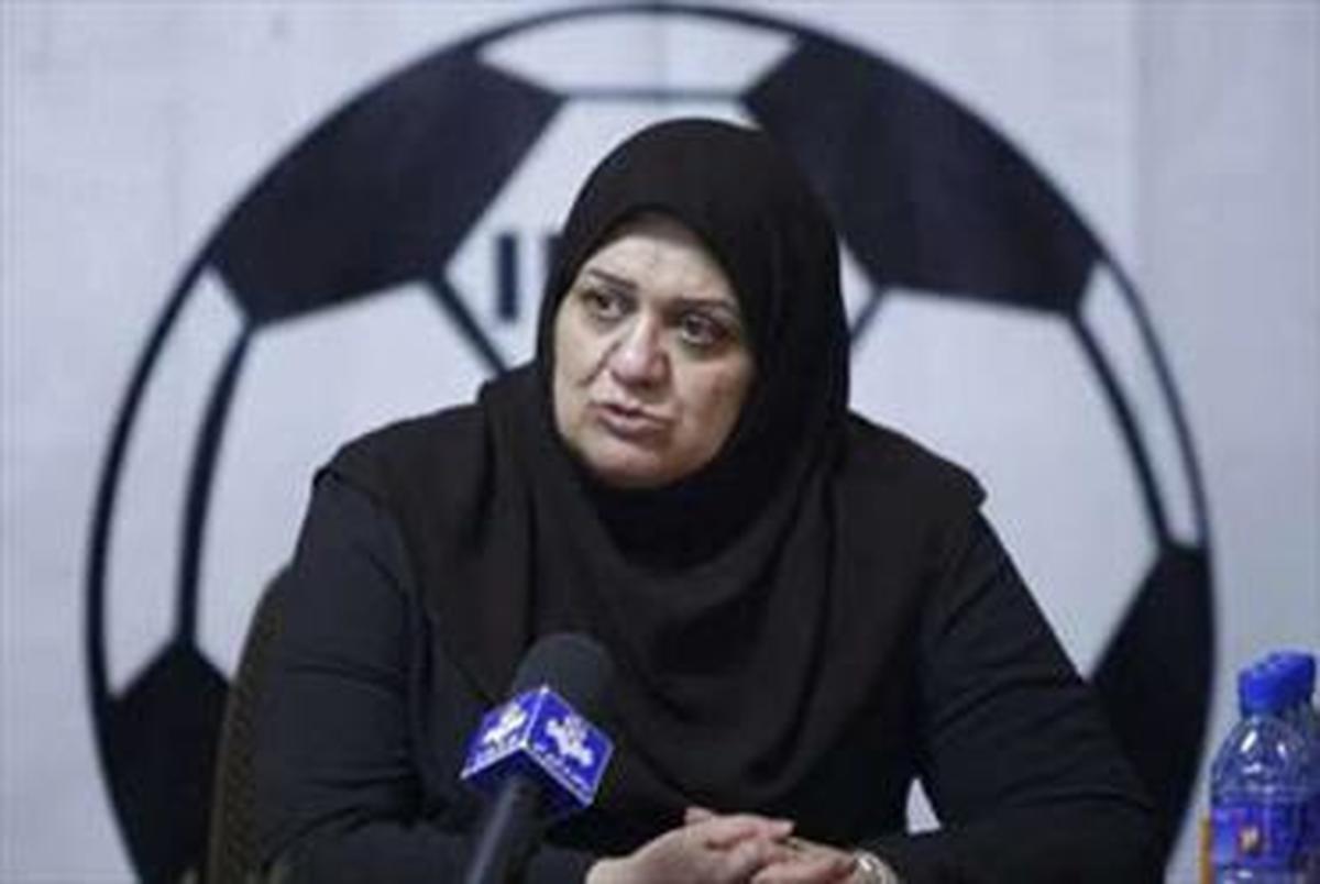 فریده شجاعی: در فوتبال به من کم لطفی شد/ استقلال در حضور پرسپولیس نمی تواند قهرمان شود


