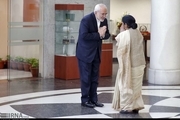 سلام متفاوت ظریف به وزیر خارجه هند + عکس