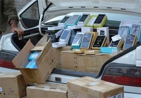جریمه میلیاردی قاچاقچی گوشی تلفن همراه در ایلام