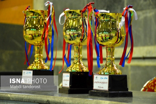 فینال مسابقات والیبال قهرمانی جوانان استان در ماکو