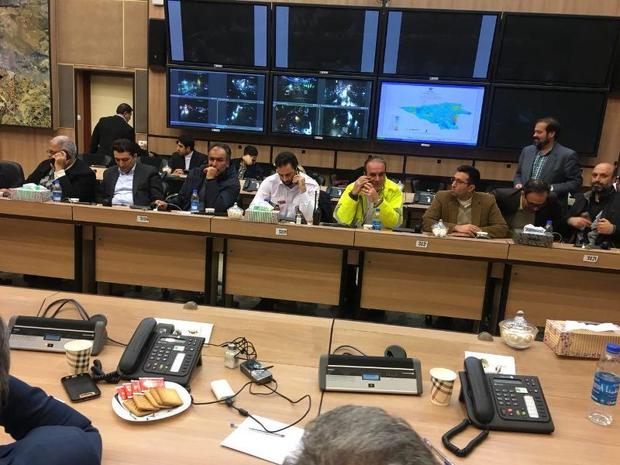 ادارات و مراکز دولتی تهران به جز دستگاه های امدادی و خدمات رسان روز پنجشنبه تعطیل شد