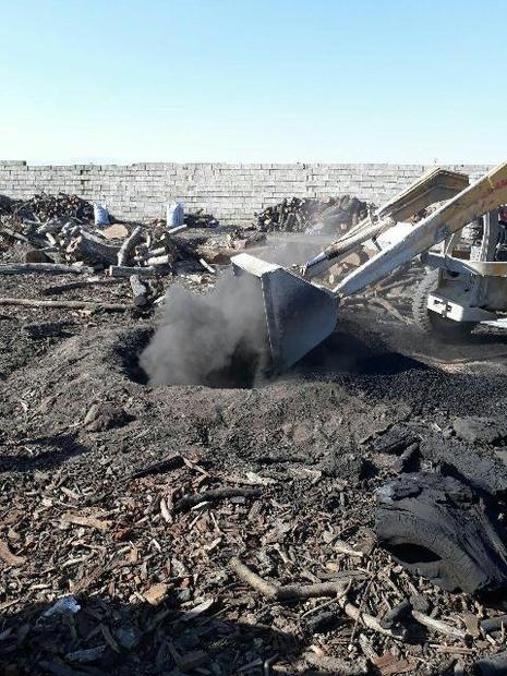 پنج حلقه چاه تولید زغال در نجف آباد تخریب شد