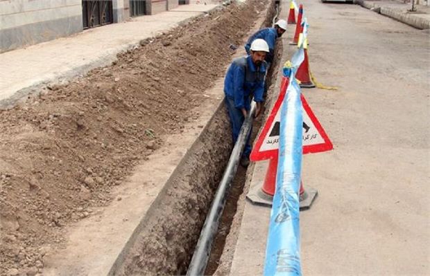 توسعه ۳۷ کیلومتر شبکه برای پیشگیری هدر رفت آب در یزد