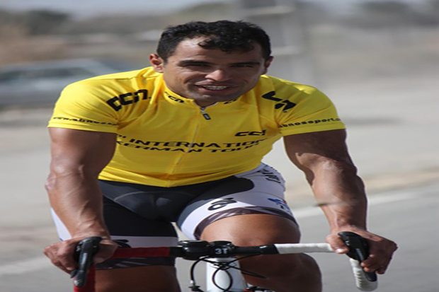 مهدی سهرابی در مسابقات دوچرخه سواری استقامت اول شد