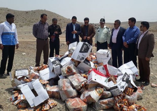 10 تن مواد غذایی فاسد در فاریاب استان کرمان معدوم  شد