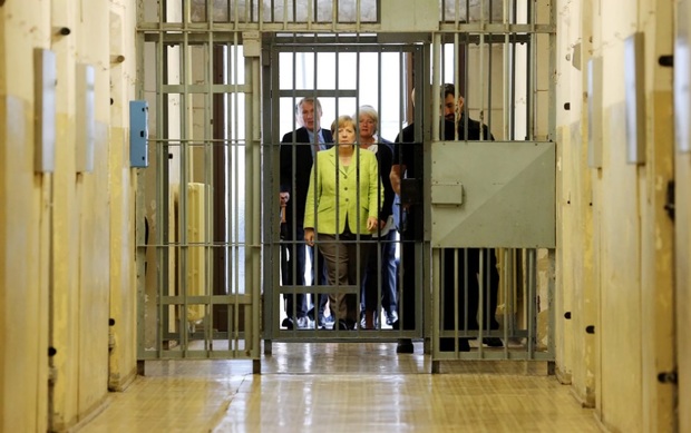 قدرتمندترین زن جهان در  زندان سیاسی + تصاویر