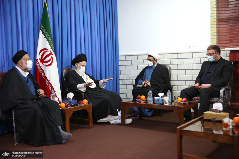 دیدار سرپرست موسسه تنظیم و نشر آثار امام خمینی(ره) با آیت الله حسینی بوشهری