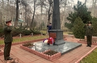 ادای احترام سفیر روسیه در تهران به سربازان شوروی که در ایران کشته شدند (2)
