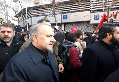 سلطانی‌فر: آمریکایی‌ها ذلیلانه از خاورمیانه خارج خواهند شد
