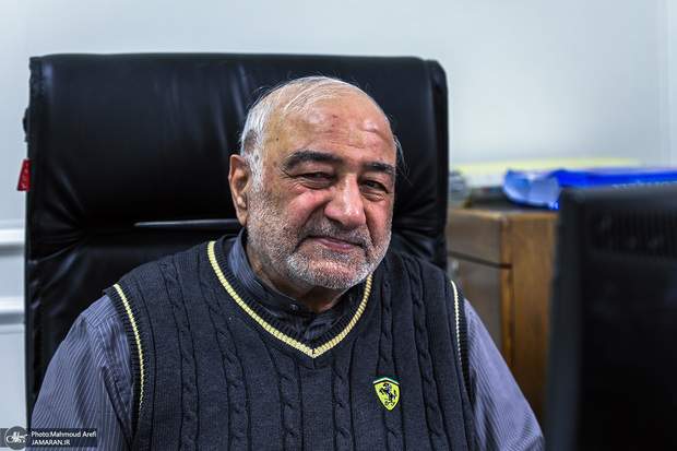 منصوری، اولین فرمانده سپاه پاسداران انقلاب اسلامی: باید در گذشته بررسی عمیقی نسبت به روند کاهشی شرکت در انتخابات انجام می شد/ چون این کار نشد، روال کاهشی ادامه پیدا کرد