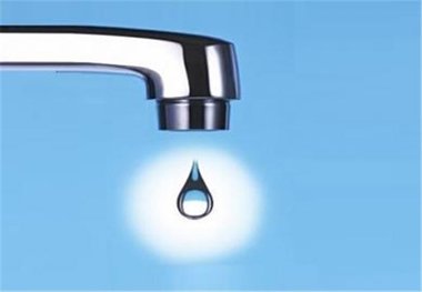 شکستگی خط انتقال آب، موجب قطعی و افت فشارآب در شیراز شد