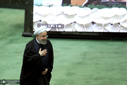 روحانی برای دفاع از رزم حسینی به مجلس نمی رود/ جهانگیری فردا به مجلس می رود