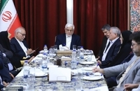  در دیدار جمعی از اعضای دفتر سیاسی حزب کارگزاران سازندگی ایران (6)