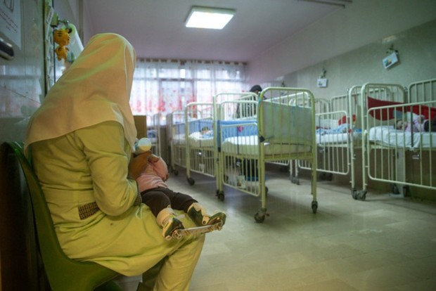 نوزادان دوقلوی رها شده در بندرعباس در شیرخوارگاه نگهداری می شوند