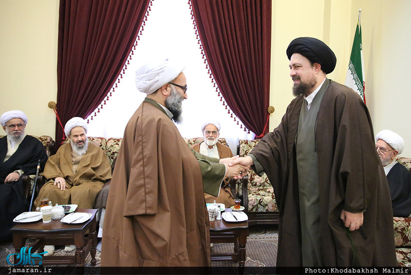 حاشیه تجدید میثاق هیأت رئیسه و اعضای مجلس خبرگان رهبری با آرمان های امام خمینی (س)