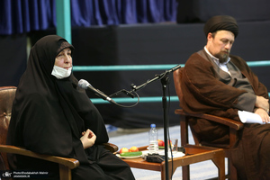 نشست صمیمانه دست اندر کاران و عوامل فیلم مستند «احمد» با سید حسن خمینی