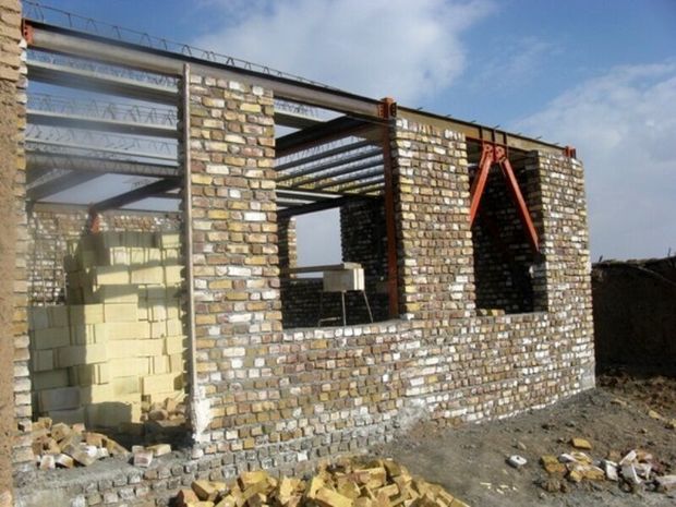 مشارکت شهر صنعتی البرز در ساخت خانه برای سیل زدگان