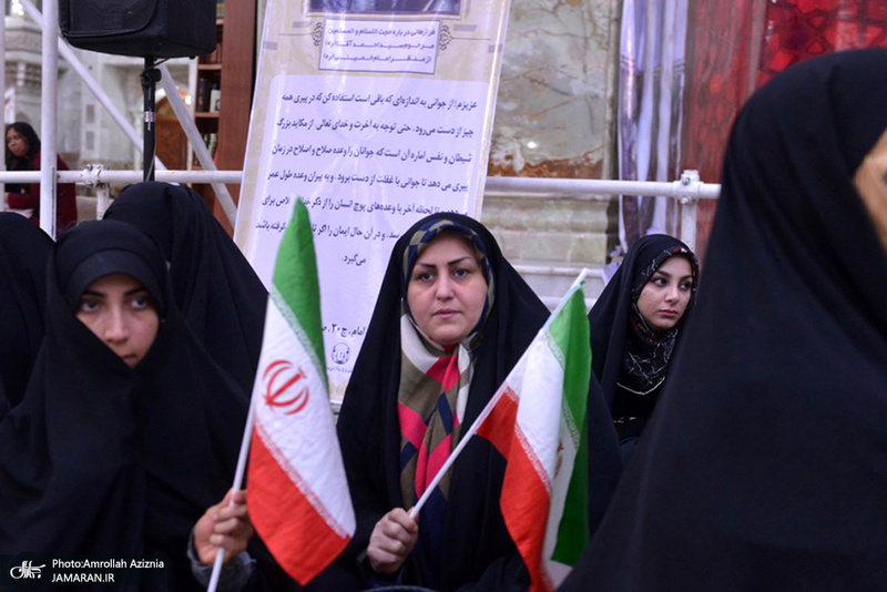 مراسم بزرگداشت روز جمهوری اسلامی در حرم مطهر امام خمینی(س)