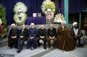 مراسم بزرگداشت آیت الله موسوی بجنوردی (ره) در حسینیه جماران - 2