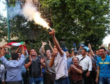 شادی مردم لرستان پس از صعود تیم ملی به جام جهانی روسیه