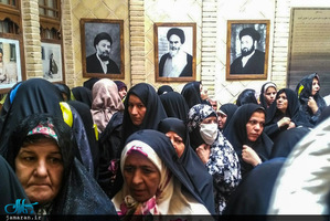بازدید زائران ایرانی و غیر ایرانی عتبات از بیت حضرت امام در نجف
