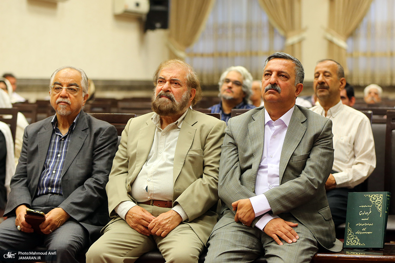 مراسم بزرگداشت امام خمینی (س) در آدریان زرتشتیان