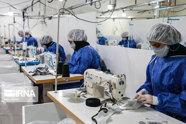 بیشتر ماسک‌های تولید شده در کرمان به کادر درمان اختصاص می‌یابد