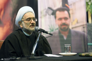مراسم بزرگداشت مرحوم حاج عیسی جعفری و مرحوم سید احمد میریان در حسینیه جماران