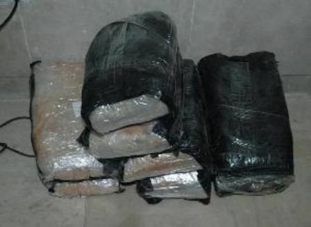 کشف بیس از 57 کیلو گرم مواد مخدر در فارس