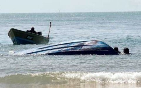 واژگونی قایق در گمیشان  ۱۴ سرنشین قایق مفقود شدند